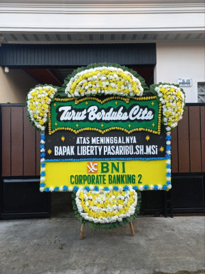 Papan Bunga Duka di Seloharjo